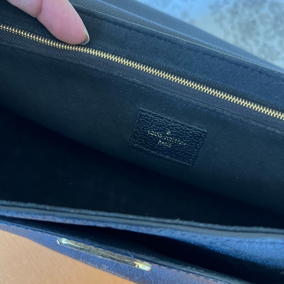 Louis Vuitton Vavin Handbag Monogram Empreinte Leather MM - Picture 9 of 16